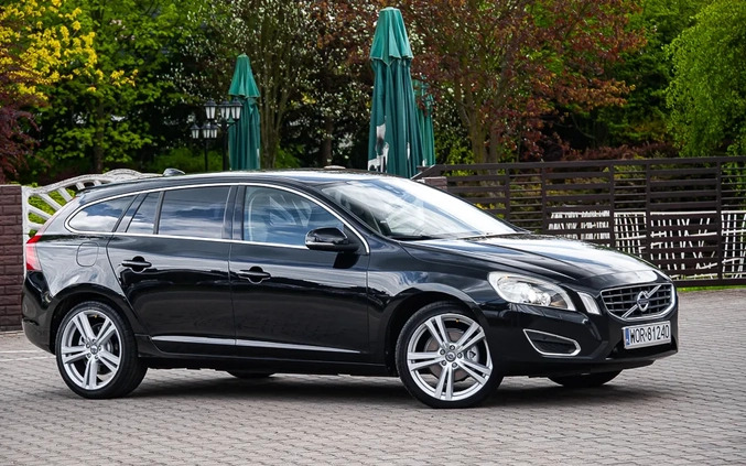 Volvo V60 cena 36900 przebieg: 270000, rok produkcji 2011 z Żychlin małe 742